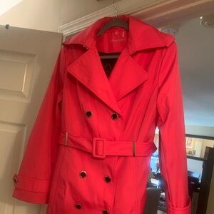 Calvin Klein trench coat. Reposhing. L. EUC. PINK